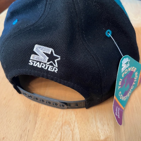 NFL STARTER Miami dolphin Black blue Snapback  adjustable Hat - Picture 2 of 5